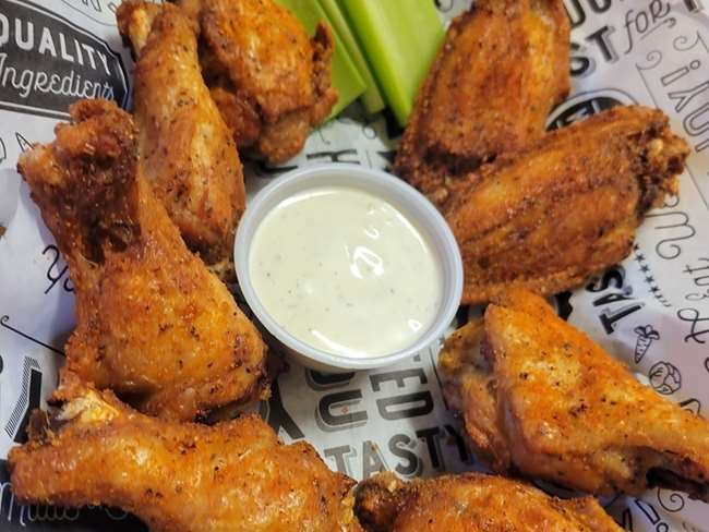 Traditional or Boneless Wings